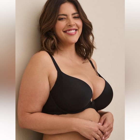 Torrid plunge bra - Picture 2 of 6